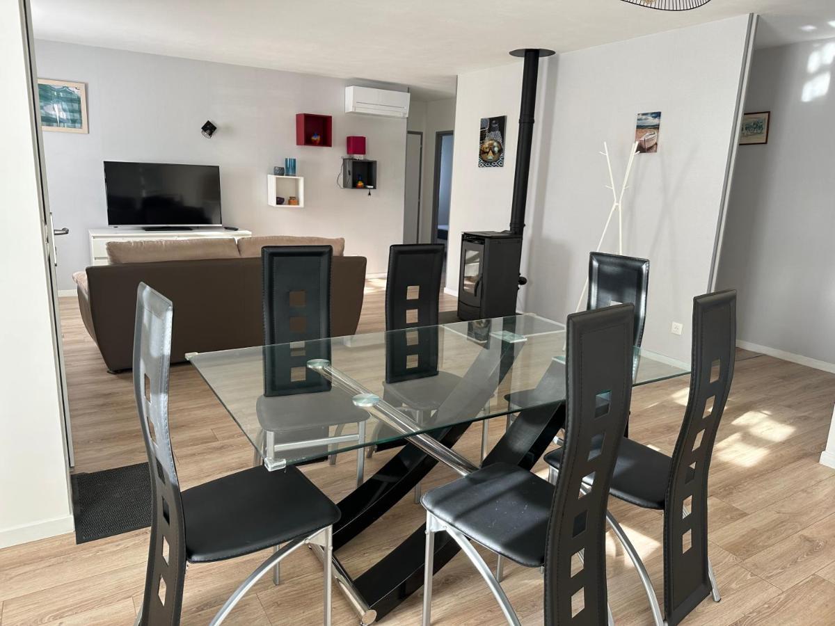 Maison MALOU 3 chambres, moins dd'un kilometre de toutes commodités, pistes cyclables devant l'entrée,a 10km de Bayonne, 6km Capbreton et 3,8km de la plage de Labenne Esterno foto
